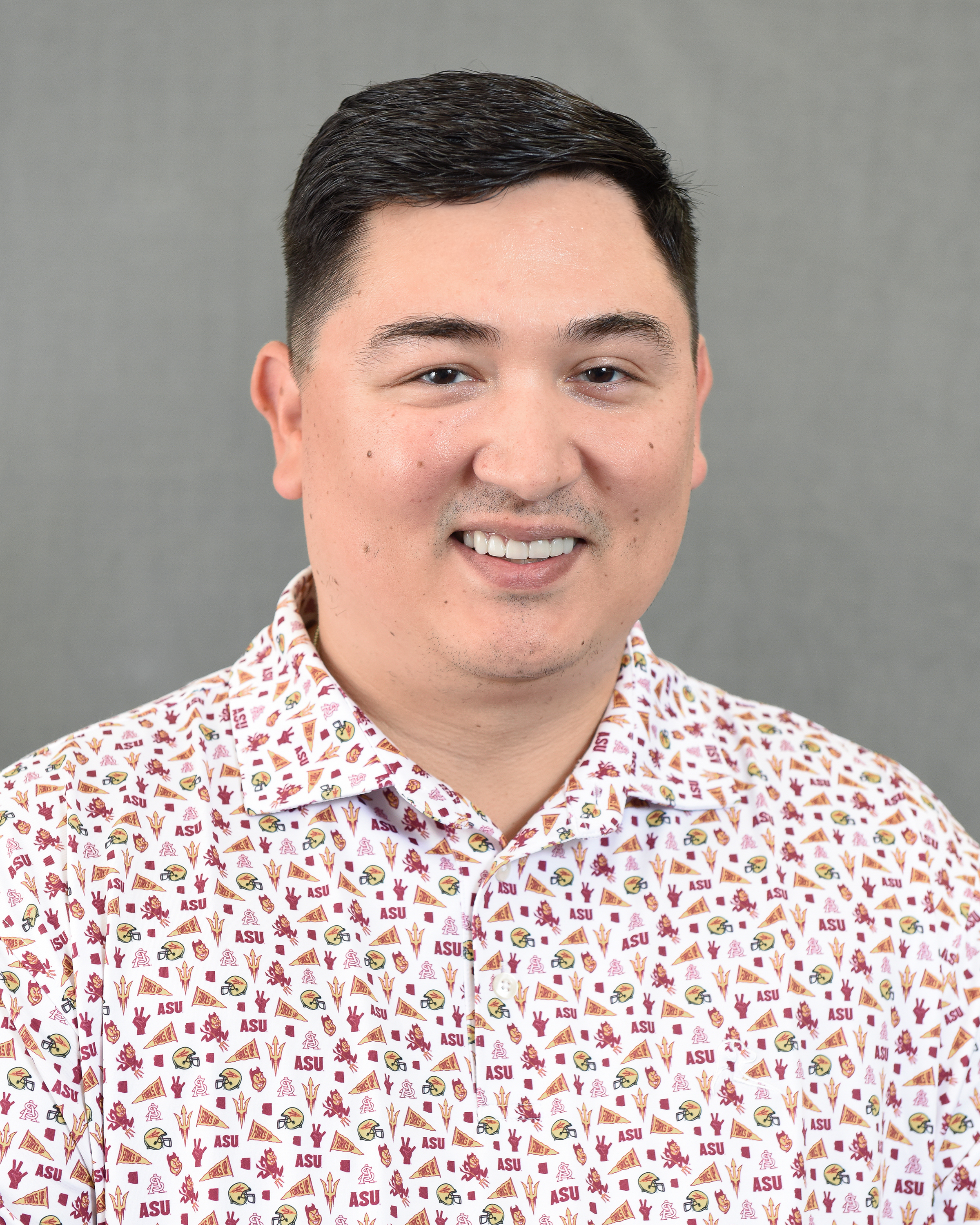 Dr. Aaron Flores